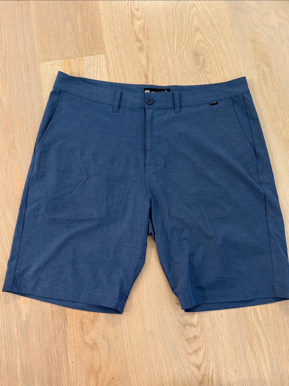 Travis Mathew Men's Blue Flat-Front Casual Shorts